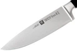 Zwilling J.A. Henckels Professional "S" Cook's Knife 16 Cm (6") -Zwilling Sales Store ZW31021 160 02 zwilling professional s 31021 160 koksmes d2