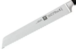 Zwilling J.A. Henckels Four Star Bread Knife 8" -Zwilling Sales Store ZW31076 200 02 zwilling 4star 31076 200 broodmes d2